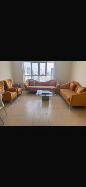 طقم كنب شبه جديد لم يستعمل كثير للبيع