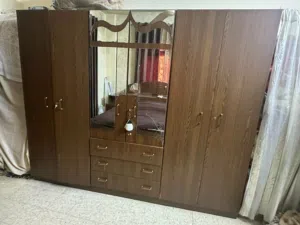 غرفة نوم كاملة للبيع بسعر الحرق