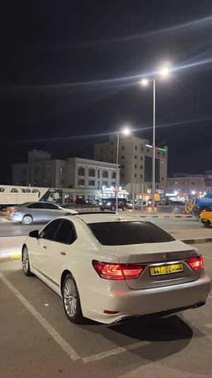 لكزس LS 460 2013