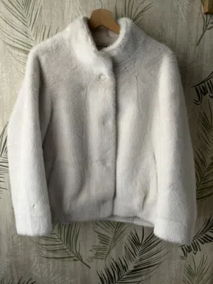 Milky White Faux Fur Jacket – Worn Once (Size L / UK 12-14)