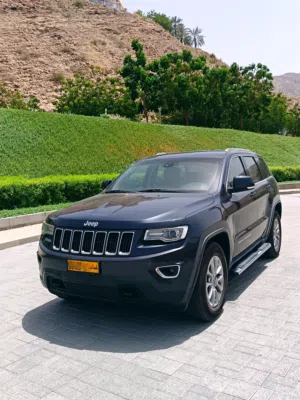 Used Jeep Grand Cherokee in Muscat
