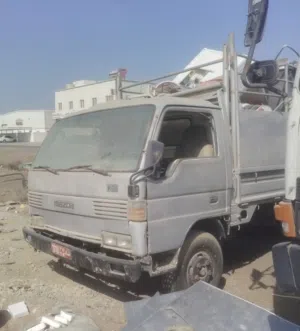 سجل تجاري سكراب مع اسم مميز وسياره