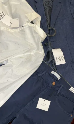 بدلة Zara مركبة زرقاء مقاس 13-14 سروال وسورية