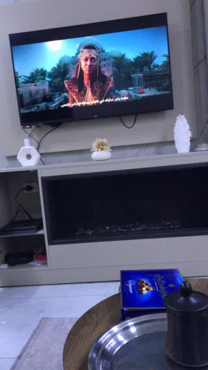 جهاز بلاستيشن فور سليم مع ايد اصليه