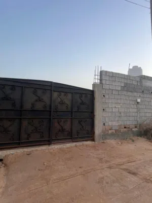 منزل في منطقة سكنية ممتازة في كرزاز / مصراته