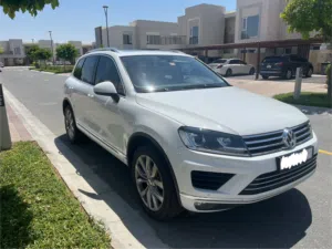 Volkswagen Touareg Sport 2015 GCC Specs
