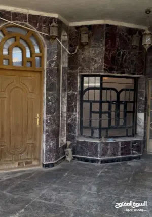 بيت للبيع في دور النفط قرب دائرة الكهرباء على شارع عريض