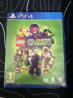 مجموعة العاب للبيع مستعمله نضيفه تشتغل على ps4 و ps5 السعر الأصلي موجود في الوصف