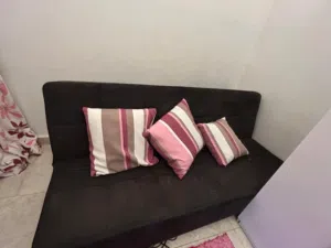 كنبة وسرير