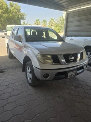 Used Nissan Navara in Farwaniya
