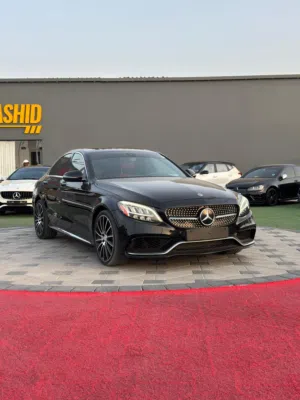 مرسيدس C300 موديل 2020
