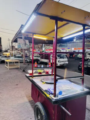 عربانة لبلبي