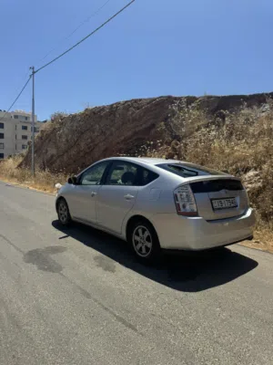 Used Toyota Prius in Amman