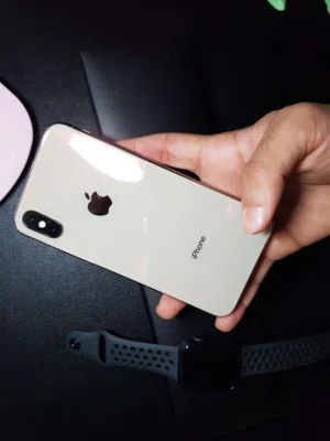 ايفون XS MAX الوصف مهم