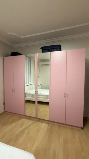 غرفة نوم (كبت،سرير،تسريحه) Bedroom خشب الماني