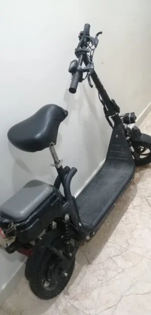 سكوتر كهربائي