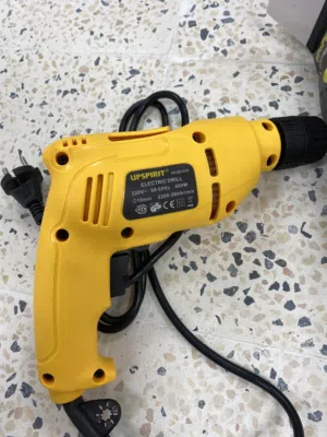 دريل يعمل بالكهرباء بقوة 450 واط به خاصية الدوران من اليمين وإلى اليسار والعكس