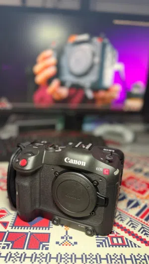كاميرا Canon C70 السنمائية