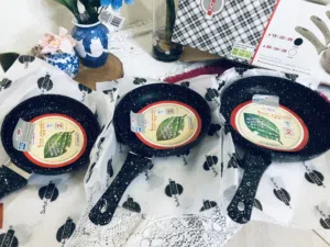 شروة بضاعة اونلاين براس مالها مشكل متنوع نثريات كهربيات ادوات منزل اجهزة طبيه طواقي نظارات ساعات