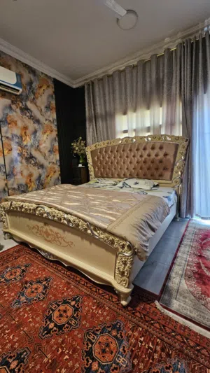 سرير نوم دبل شبه جديد