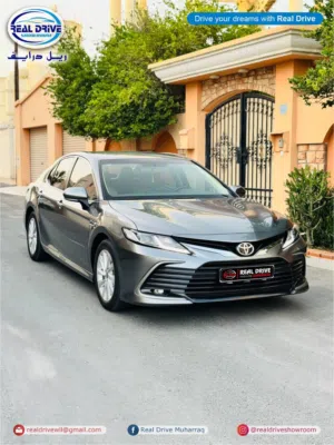 TOYOTA CAMRY GLE 2023(28,000 Km)- Brand New Condition Car