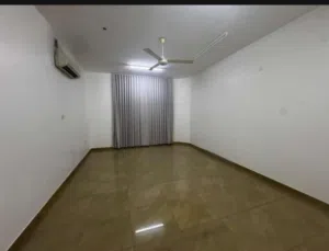195 m2 3 Bedrooms Apartments for Rent in Muscat Al Mawaleh