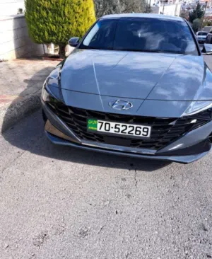Sedan Hyundai in Amman
