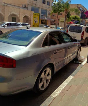 اودي A4 2008