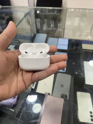 Air pods 2 pro بحالة الجديد بسعر مميز