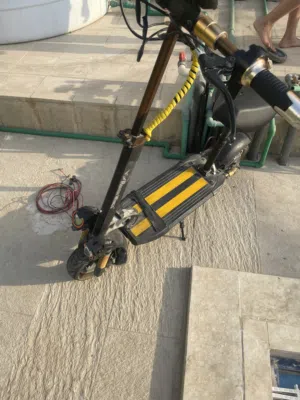 نظيف بس التاير خربان