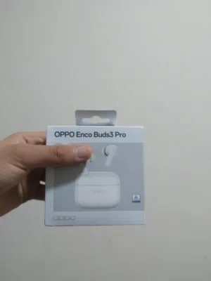 السلام عليكم للبيع سماعة OPPO Enco Buds3 Pro للتفاصيل في الوصف