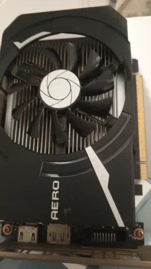 كرت شاشة 1650 عادي ddr5 بحالة جيدة