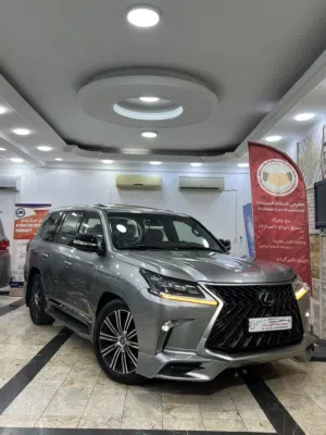 لكزس الدفع الرباعي LX570 خليجي نظيف بحاله جيده 2019