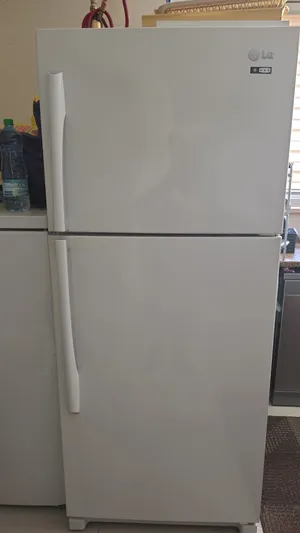 Refrigerators . LG . Used2