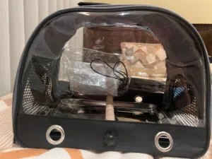 شنطة لنقل الببغاء