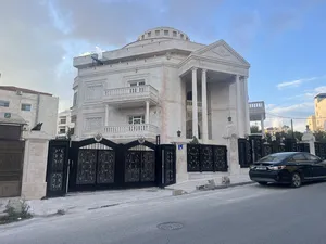 ‏أكثر من 6 غرف ‏.‏ أكثر من 6 حمامات ‏.‏ 2000 م٢‏3