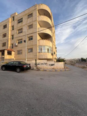 125 m2 3 Bedrooms Apartments for Sale in Zarqa Jabal Tareq
