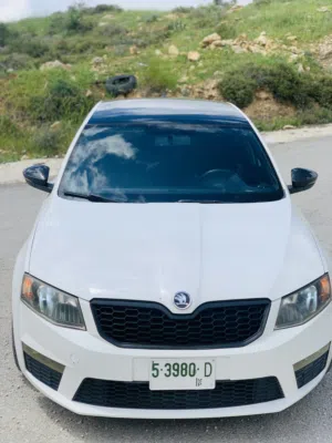 خالي من الضربات سقف اسود داخل في الرخصه جنط 16 ماطور 1600 تيربو اصل خصوصي السياره صلاة النبي غرفه