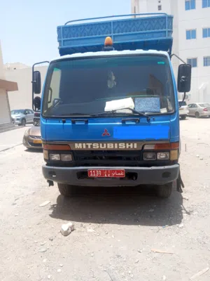 7 ton truck Mitsubishi