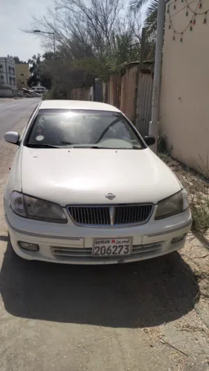 Nissan sunny 2003 model  speakr apply and working  ac working good tire condition good