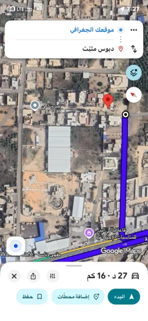 قطعة ارض بها استوديو