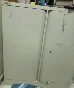 3 كبتات 2 خشبى وواحد المنيوم