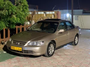 اكورد 2002 رقم واحد 4 سلندر
