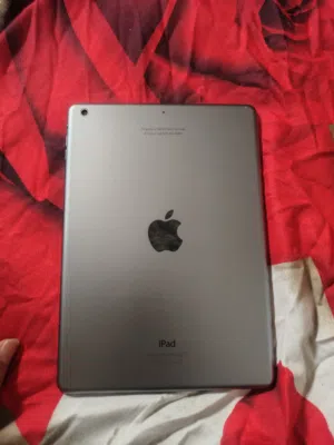 Apple iPad Air 32 GB in Tripoli