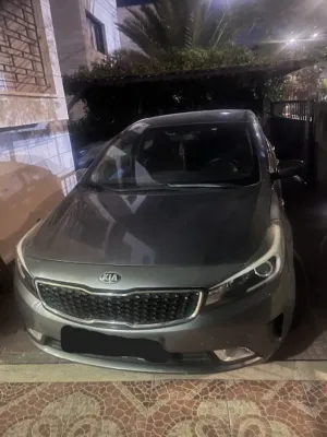 كيا-سيراتو-2017