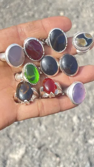 خواتم باحجار يمانيه كريمه بصياغات بحرينيه ثقيله