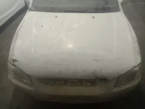 هونداي فيرنا واقفه