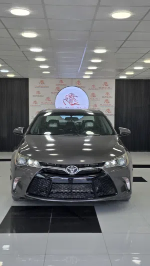 Toyota Camry 2017 Se شكل رياضي + اعتمادية تويوتا = صفقة رابحة