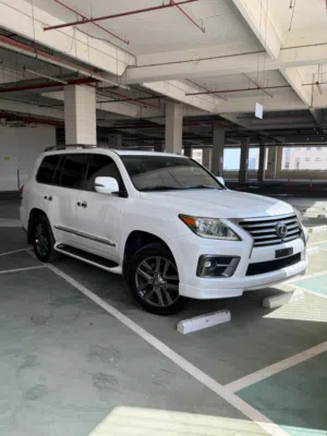 Used Lexus LX in Ras Al Khaimah