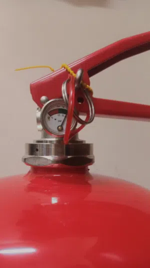 FOR SALE: NAFFCO 9L Water Fire Extinguisher – Excellent Condition للبيع  طفايه حريق